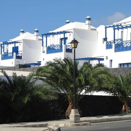 Casa Papagayo Rocas *